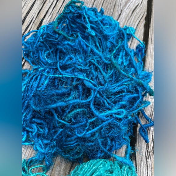 Huge Lot New Preowned 100% Silk Yarn Tibet Overseas Order Authentic Silk Knit - Picture 12 of 13